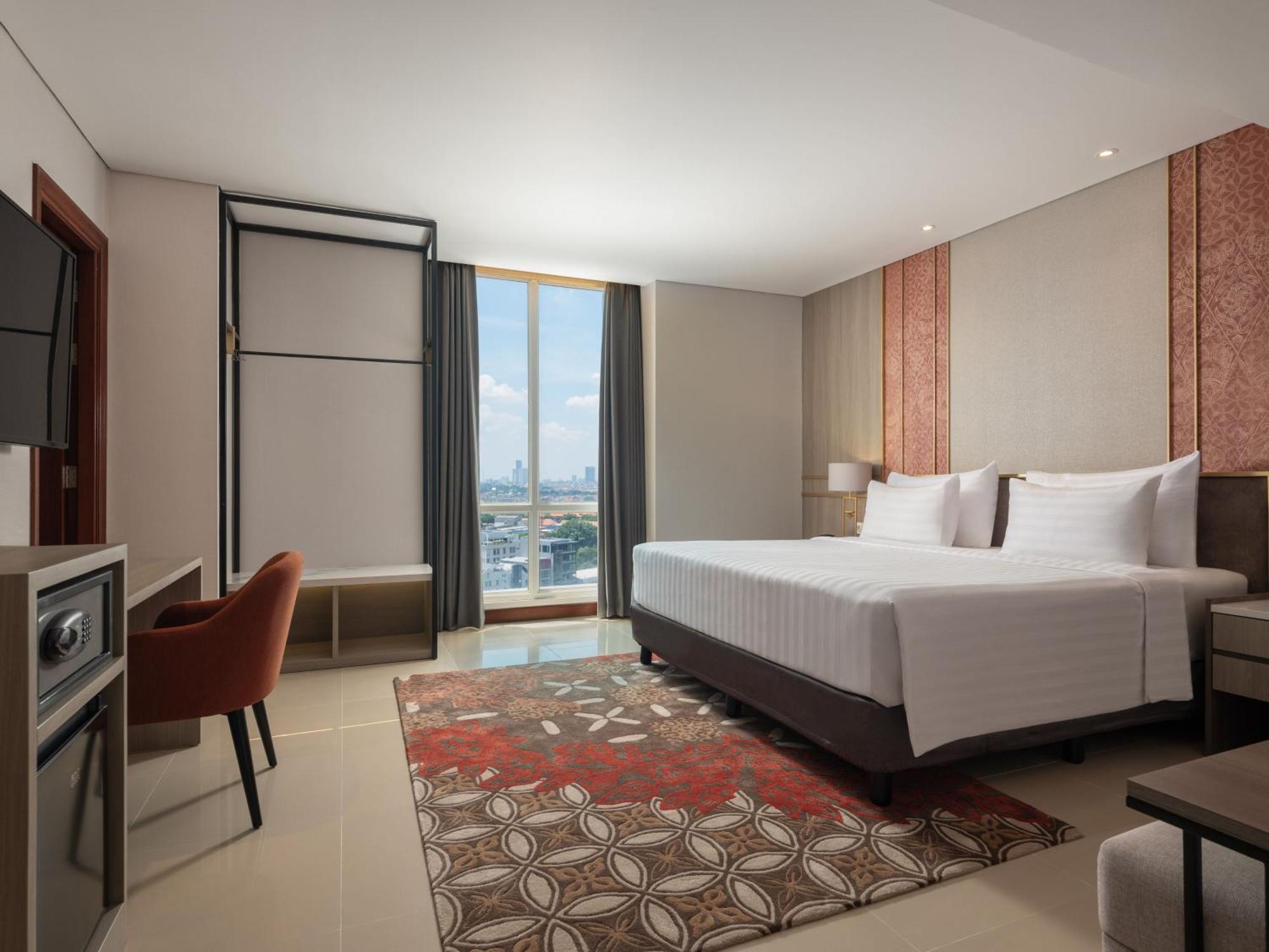 Hotel Santika Premiere Gubeng Surabaya Exterior foto